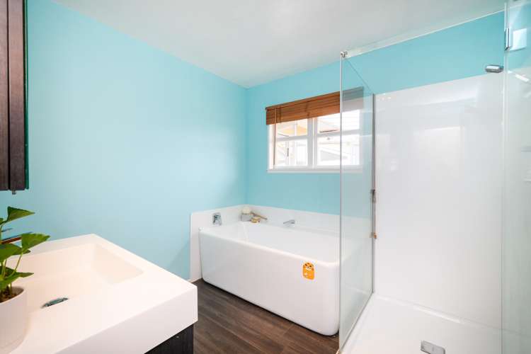 30 Mokau Place Terrace End_15