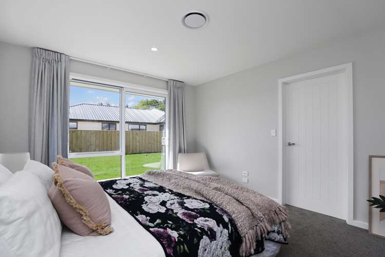 243 Racecourse Road Allenton_17