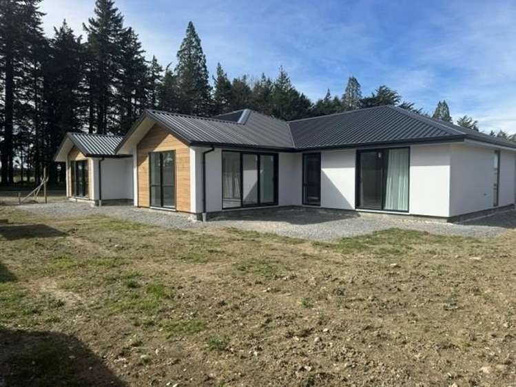 43 Holmes Road_1
