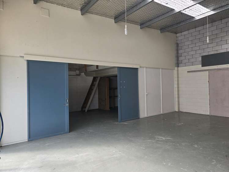 3 Hyland Crescent Mangakakahi_2