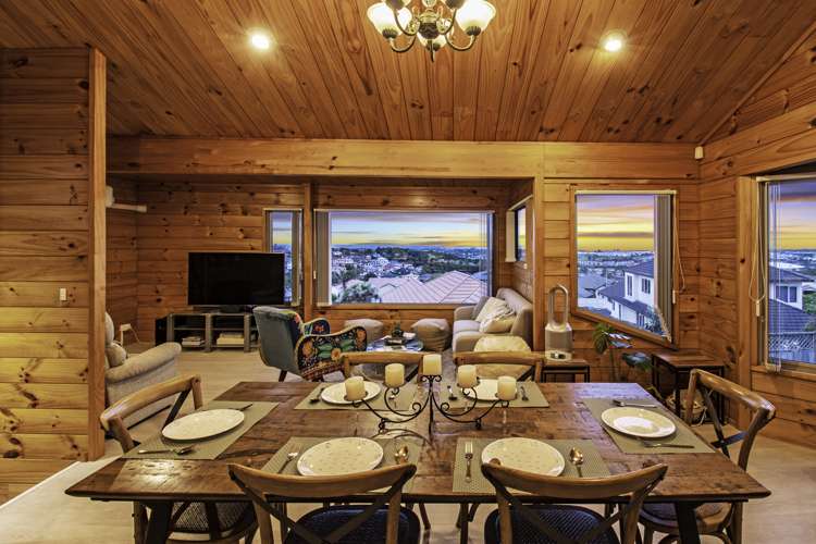 13 Lobelia Rise Goodwood Heights_19