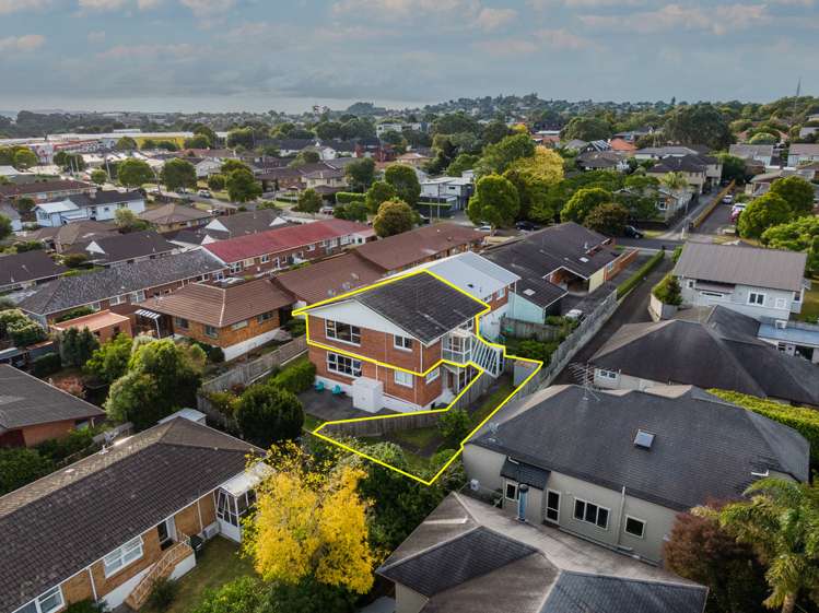 6/19 Turama Road Royal Oak_13