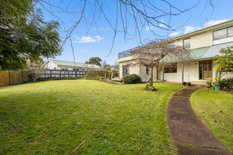 25 Wellesley Road Mangere Bridge_22
