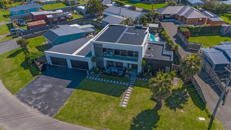 11 Barber Street Foxton Beach_30