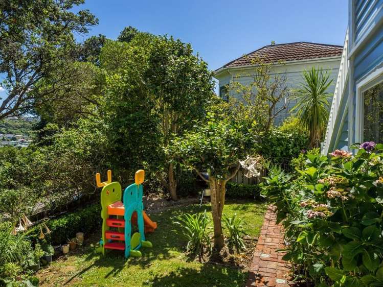 96 Totara Road Miramar_15