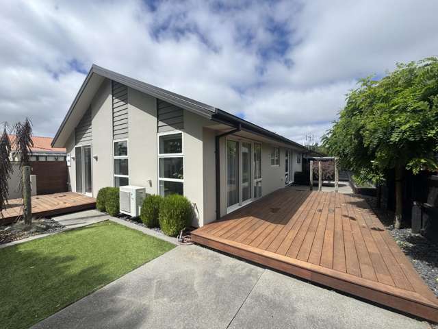 Light, Bright & Ready to Move In