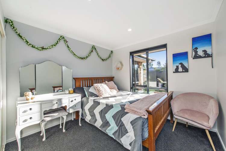 87 Renoir Drive Rolleston_18