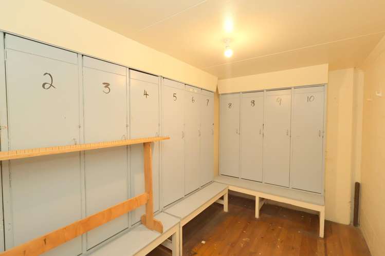 4 Foreshore Road Bluff_12