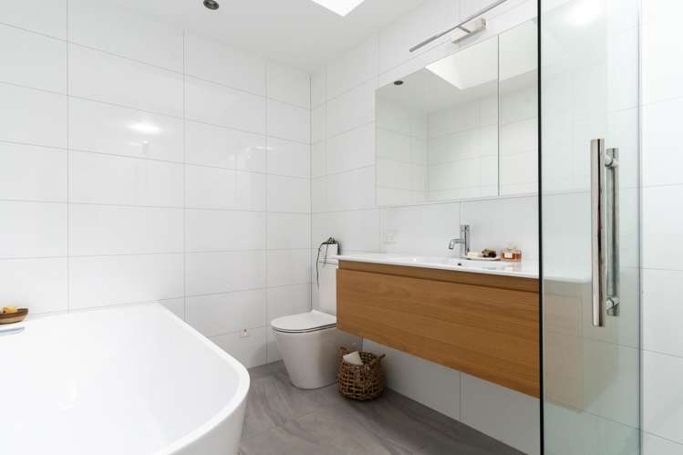 34 Main Road Governors Bay_25