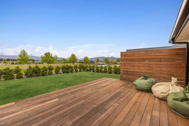 9 Brewster Crescent Lake Hawea_17