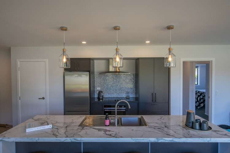 5 Paradise Place Lake Hawea_14