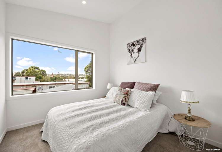 7E Waddell Avenue Pt England_8