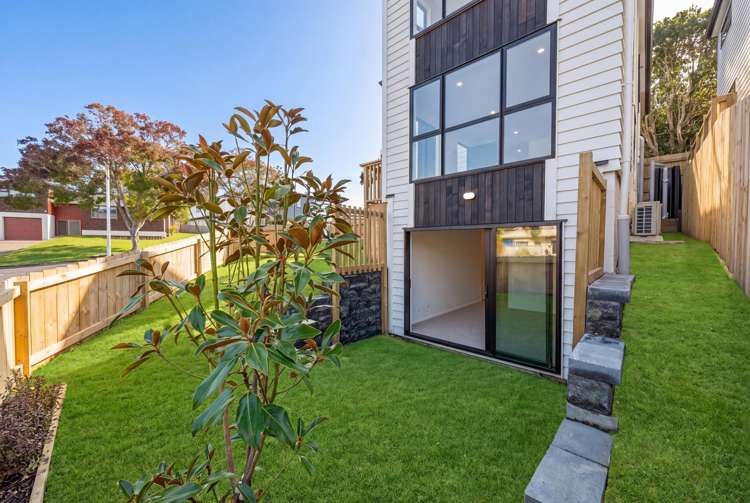 26 Murvale Drive Bucklands Beach_23