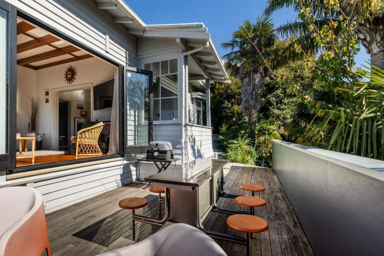 18 Hukarere Road Bluff Hill_13