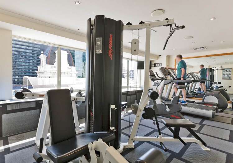 906/8 Albert Street City Centre_21