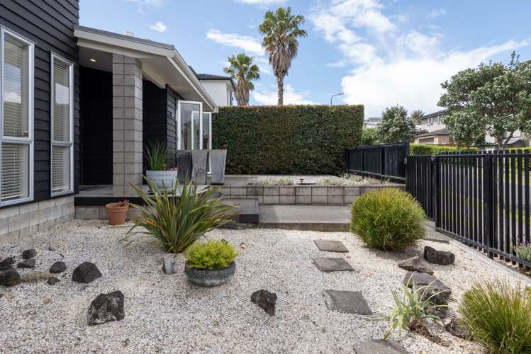 12 Tranquility Rise Mellons Bay_31