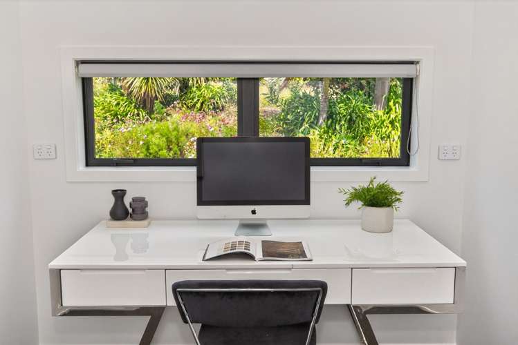 1 Rangitoto View Road Cockle Bay_12