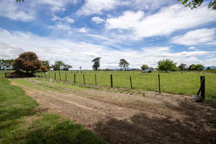 152 Ferry Road Kerepehi_15