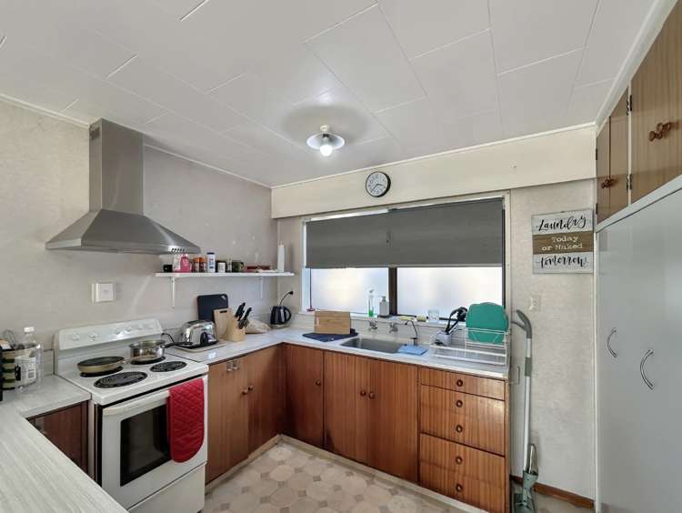 B/12 Ardwick Street 10437_1
