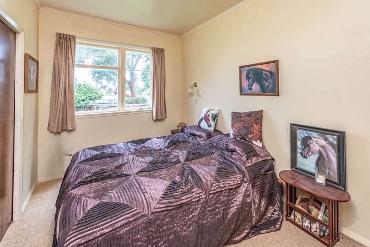 256 No 2 Line Okoia_17