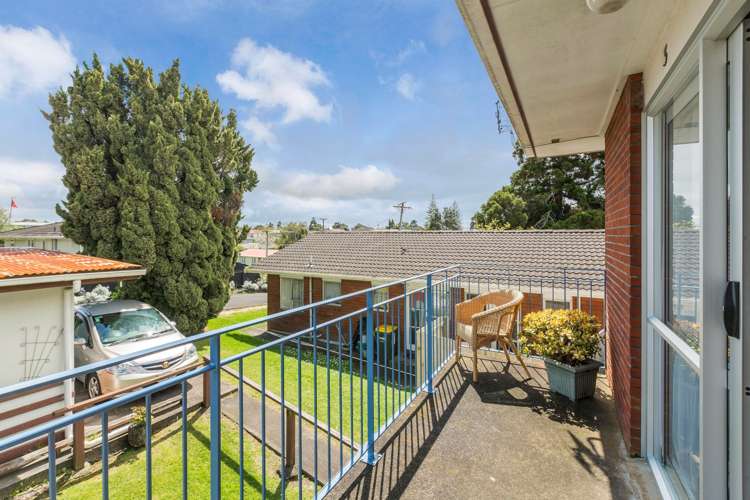 9 Alston Avenue Kelston_3