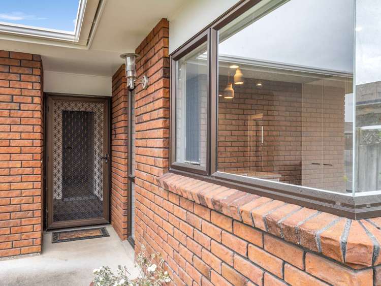 1 Loader Place Tawhero_34