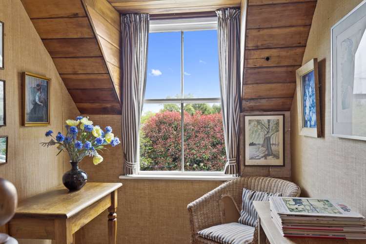 1677 Cust Road Cust_10