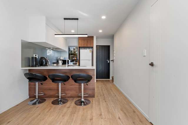 Freehold. Stylish. Affordable.