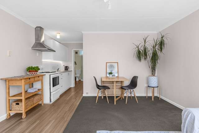 2/30 Murphy Street Toi Toi_2