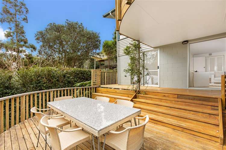 90 Castor Bay Road Castor Bay_15