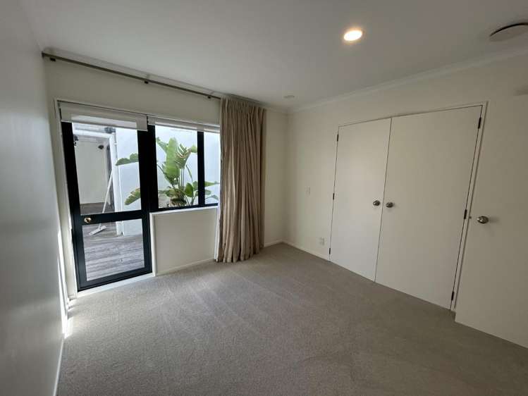 16 Palm Beach Boulevard 1131_7