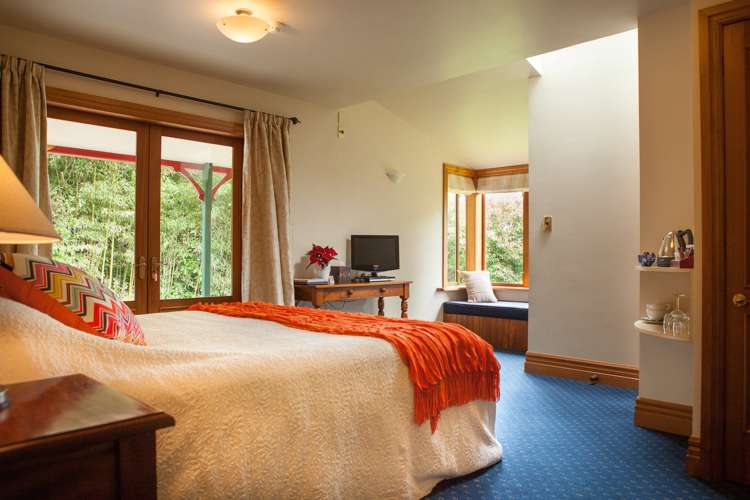 9 Stafford Road Hokitika_13