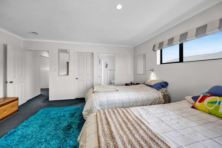 97 Parklands Avenue Bell Block_15