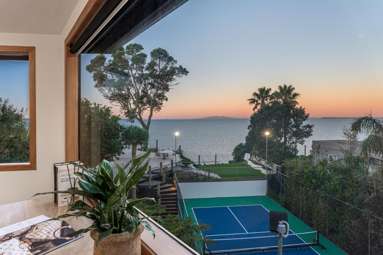 72 Cliff Road_1