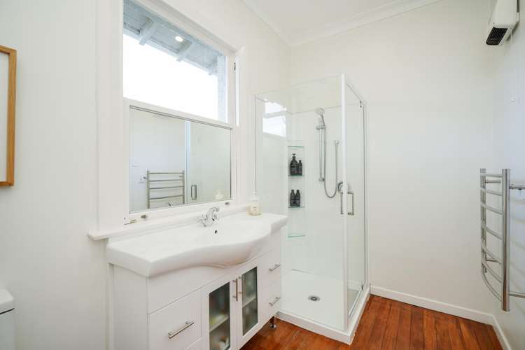 12 Russel Street Gladstone_21