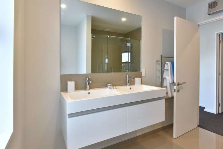 75 Memorial Avenue Ilam_9