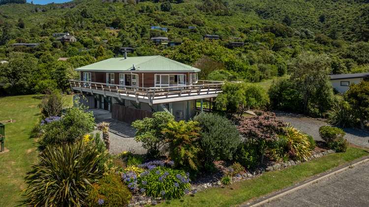 15 Thompson Place Anakiwa and Surrounds_21