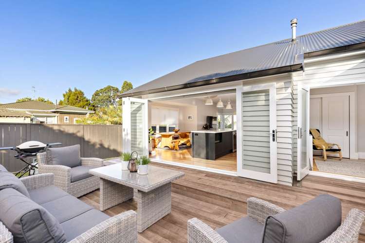 24 Ngatiawa Street One Tree Hill_13