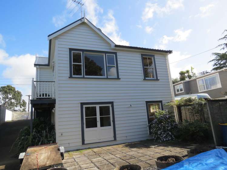 29 Hastings Parade Devonport_14