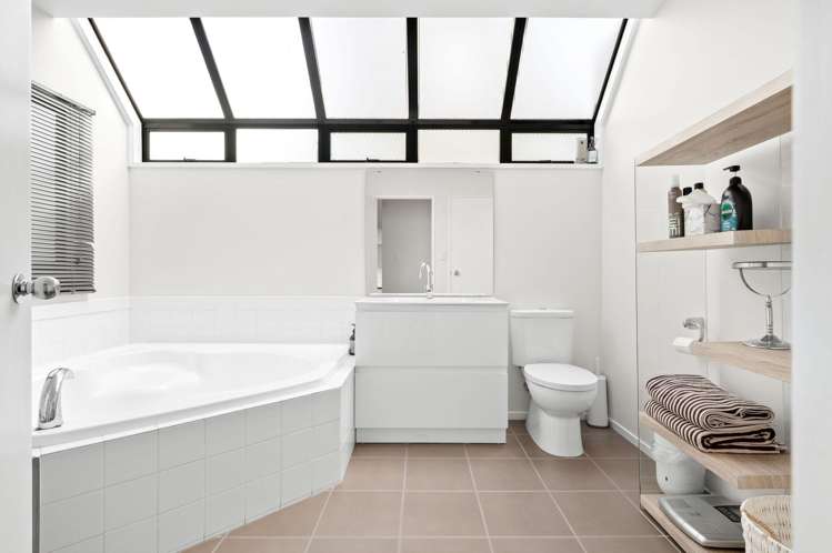 2A Edgecumbe Street Whitiora_10