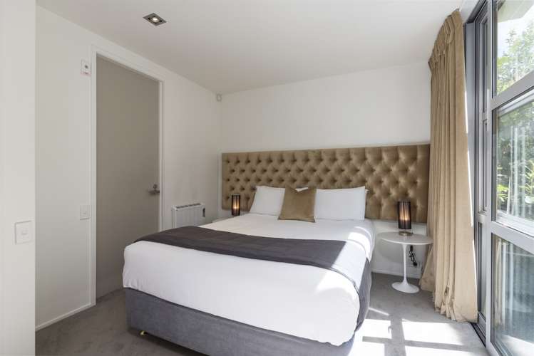 6/60 Hallenstein Street Queenstown_13