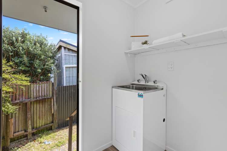5 Luke Street Brookfield_11