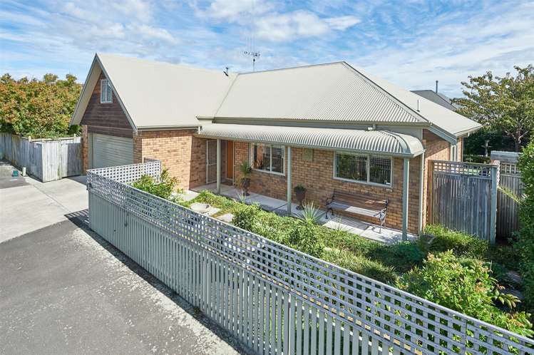 32 Ward Street Palmerston North Central_17