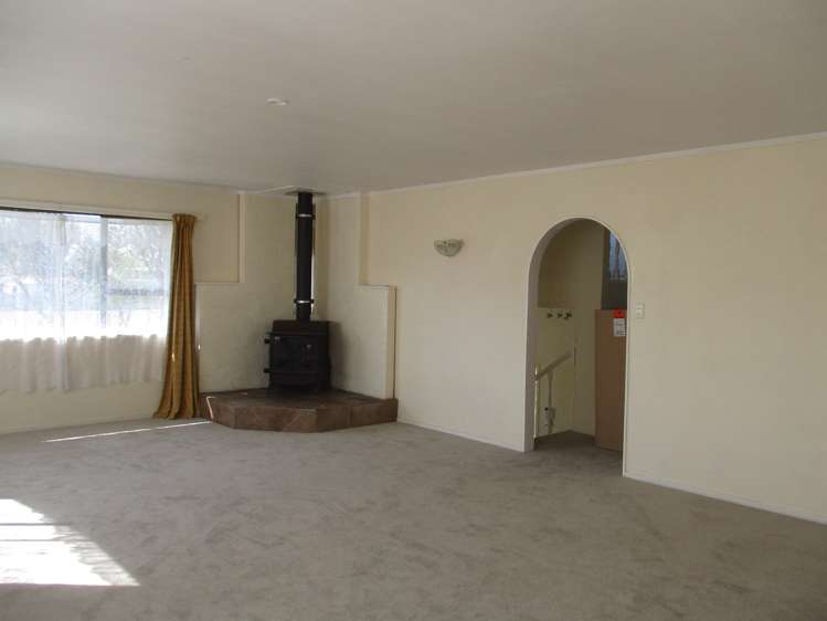 62 Junction Road Paeroa_5