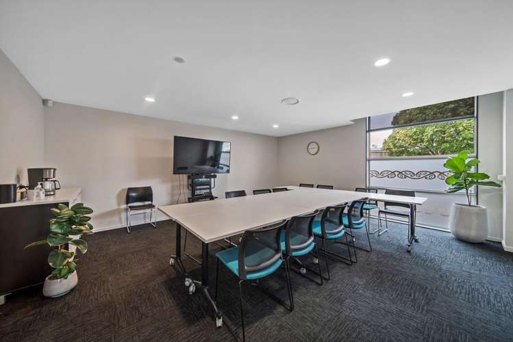 Unit 2, 506 Blenheim Road Sockburn_10