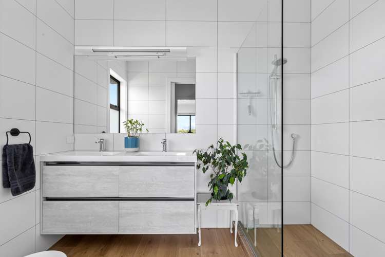 39 Bayview Park Lane Orewa_15