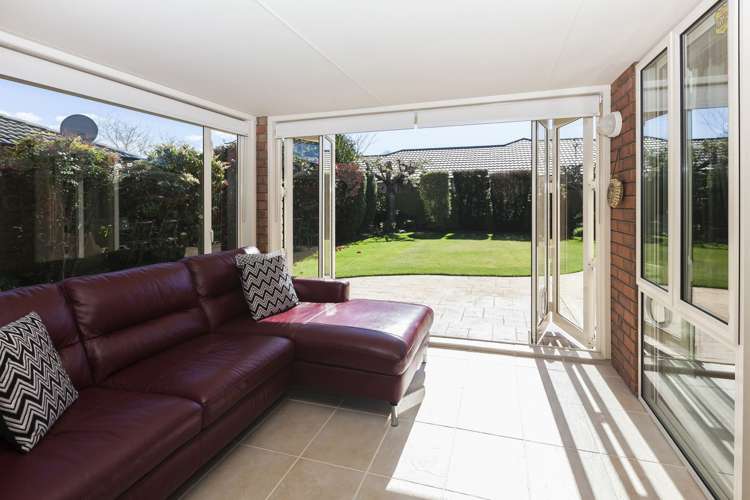 32 Woodhurst Drive Casebrook_11