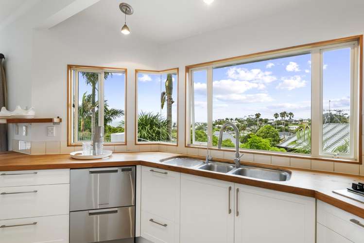 71 William Bayes Place Red Beach_10