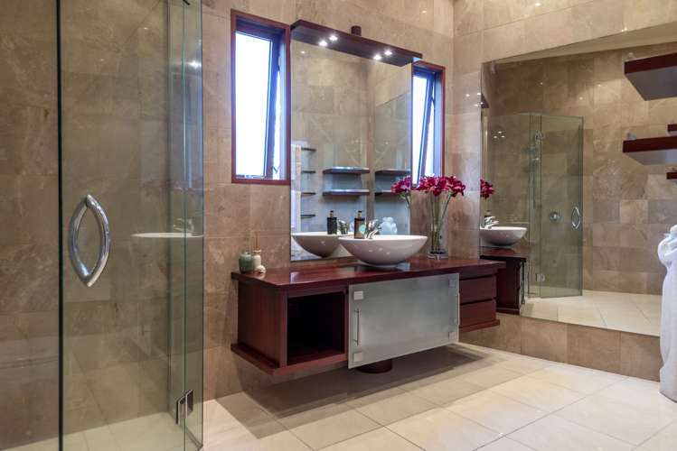 601 Redoubt Road Flat Bush_22