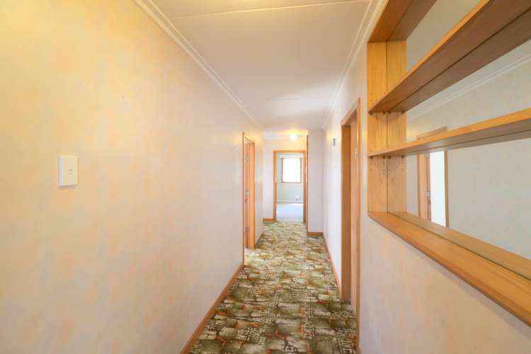 107 Tramway Road Strathern_12